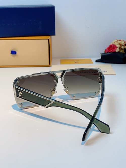 ルイヴィトンサングラス側面デザイン